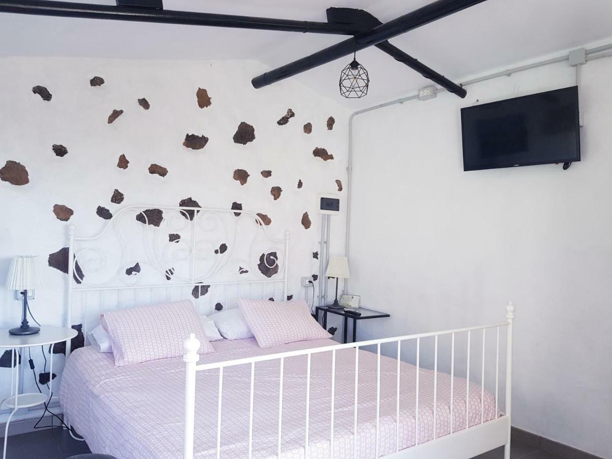 Villa Beautiful Coastal House On A Tranquil Organic Farm Guinea Esterno foto